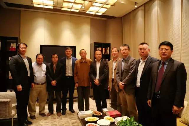 GA�ƽ�׹���-׷�󿵽�,����һ������